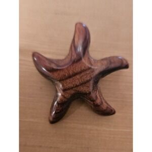 Wooden‎ Starfish Figurine Carved Wood Nautical Brooch Pin